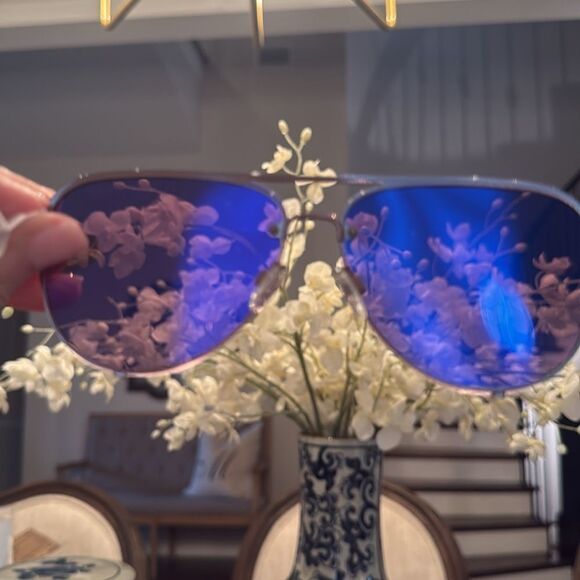 NWOT  QUAY High Key Sunglasses Bronze Frame Brown Pink Gradient mirrored - Picture 7 of 8